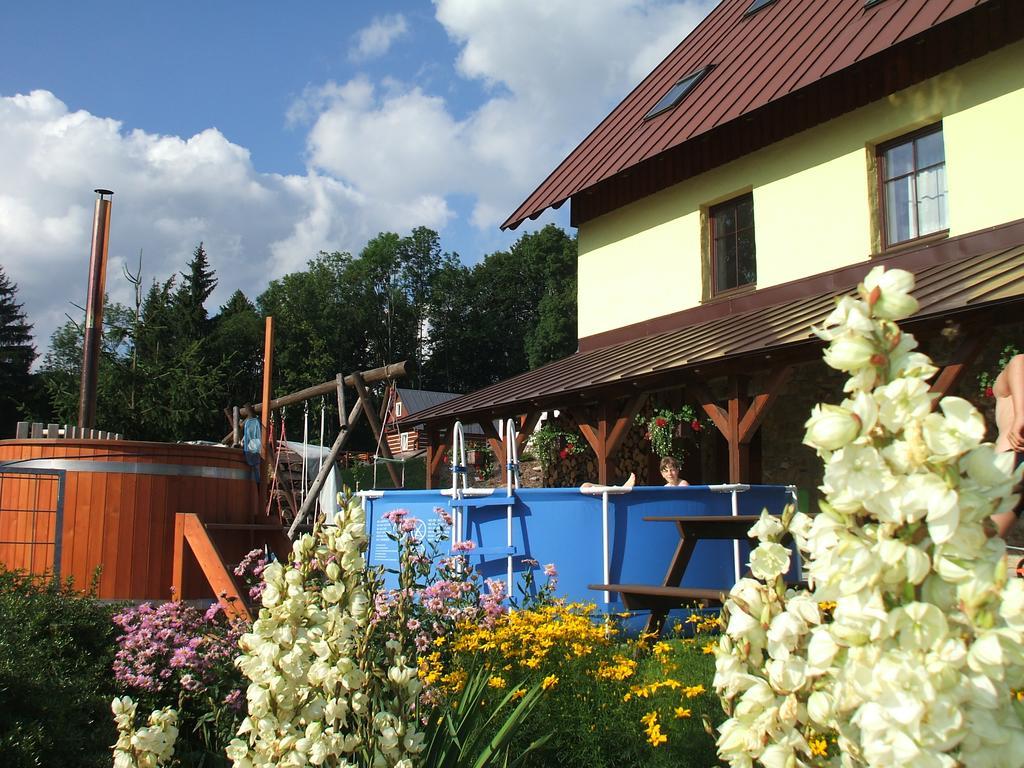 Apartments Vecernik Rokytnice Rokytnice nad Jizerou Bagian luar foto