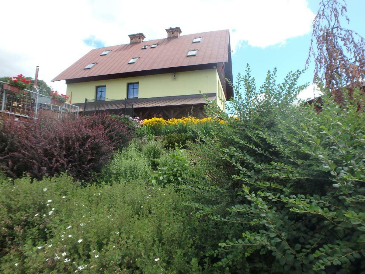 Apartments Vecernik Rokytnice Rokytnice nad Jizerou Bagian luar foto